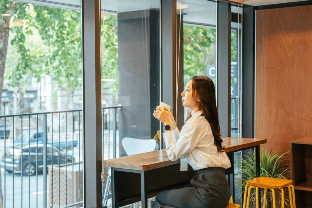 Dublin Realtor Real estate agent relaxing in a coffee shop during a break